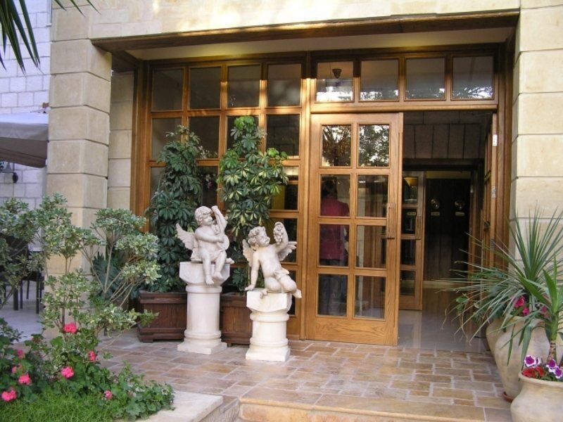 Hisham Hotel Amman Exterior foto